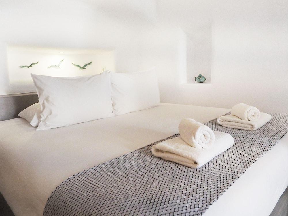 Danae Suites Santorini Ia Exterior foto